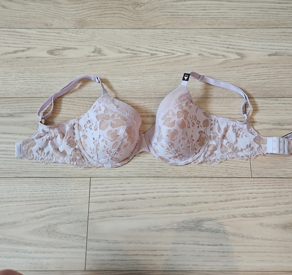Victoria's Secret Floral Lace Bra - Light Pink